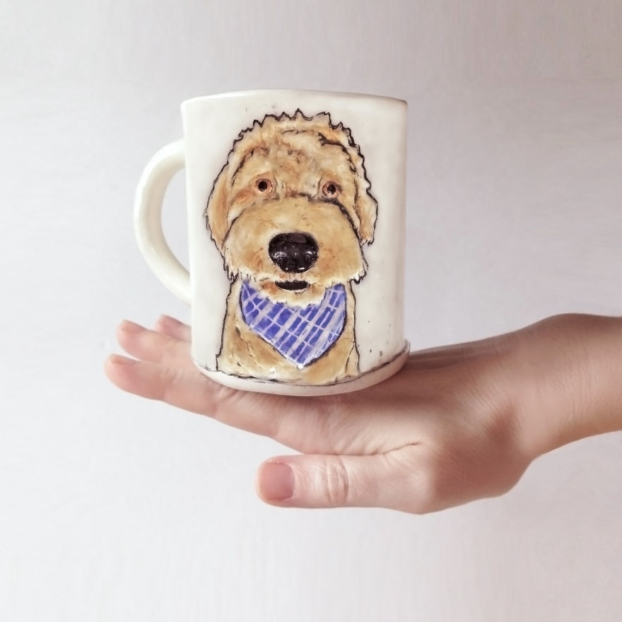 I Carve Mugs With Dogs' Images To Show Their Unique Characters