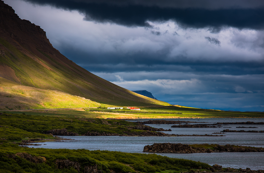 I Fell In Love With Iceland, But It's A Complicated Relationship