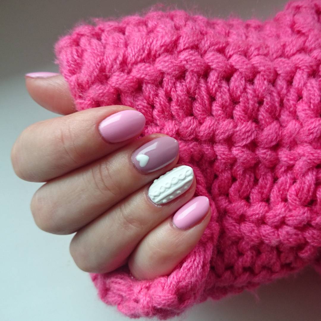 Cozy Knit Nail Trend Matches Perfectly With Your Winter Sweater