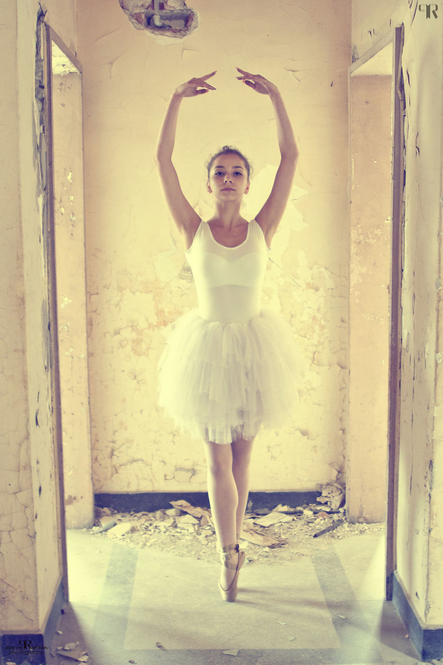 The Ballerina And Forgotten World