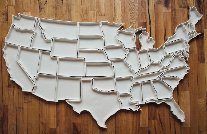 The '50 United Plates' Map Set Literally Brings The US To Your Table