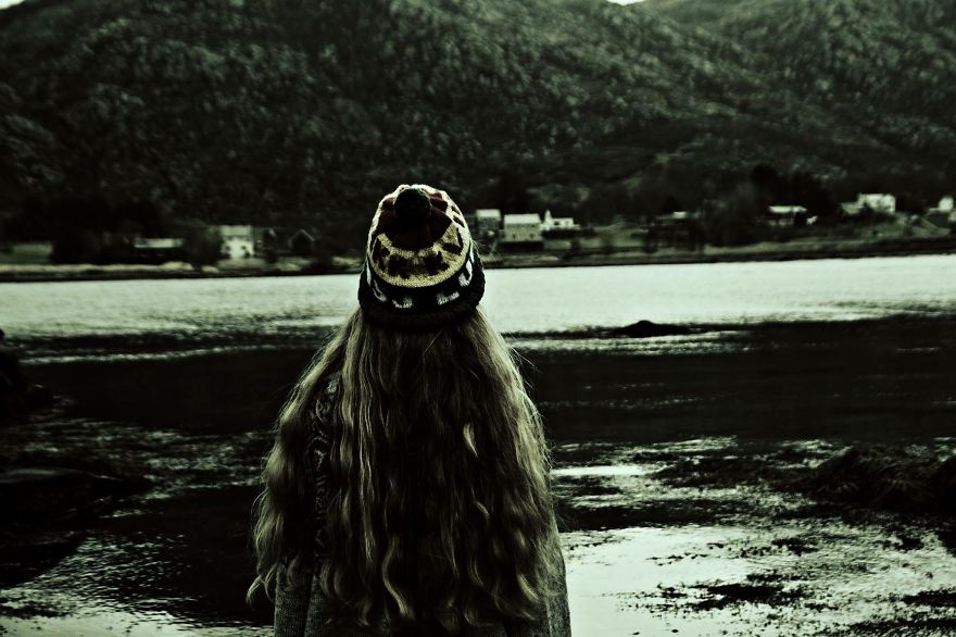 Two Norwegian Sisters Makes Photos Based On Theire Passions For Music And Photography(part 2)
