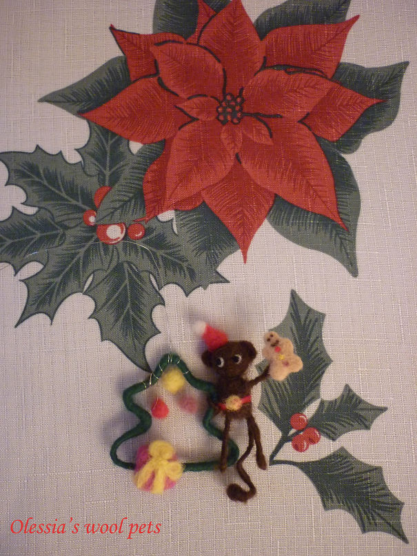 Little Christmas Tree And Monkey