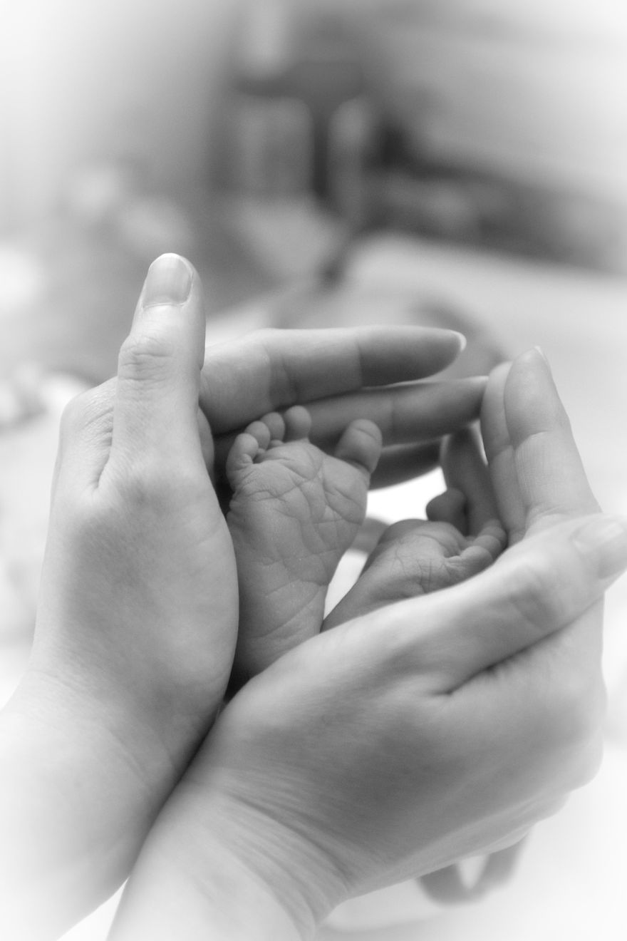 5 Photos To Show How Parents Care...