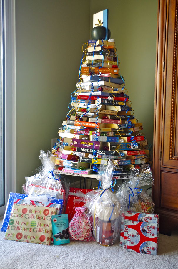 A "novel Idea" Christmas Tree With Bookend Topper.
