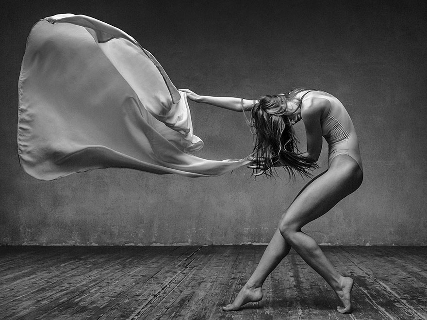 ballet-dancer-flour-photography-alexander-yakovlev-11