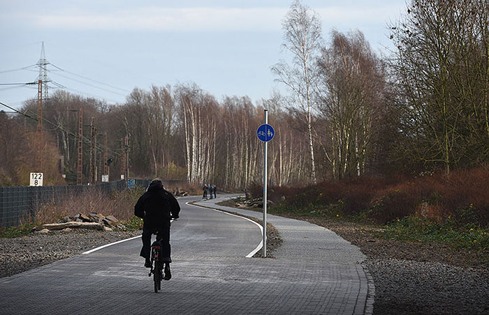 Germany Opens Part Of A 100 Km Bicycle Superhighway