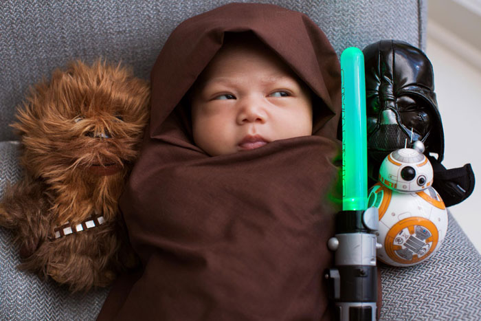 Mark Zuckerberg’s Baby Dressed As Jedi Inspires People To Share Their Star Wars Babies