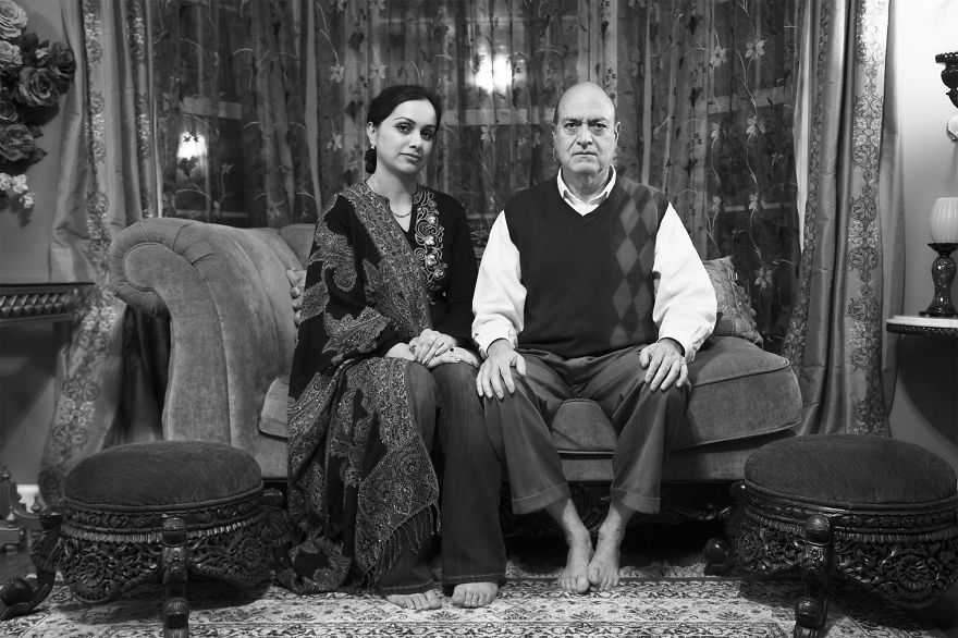 I Photograph Pakistani Families That Experienced Painful Separation I Photograph Pakistani Families That Experienced Painful Separation