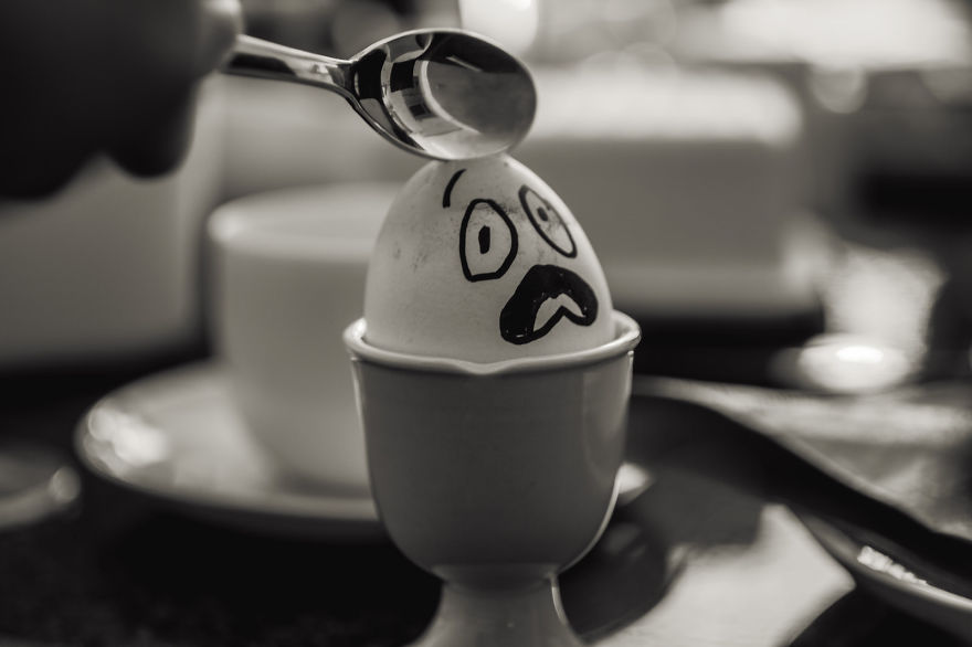 I Transform Simple Eggs Into Funny Photos
