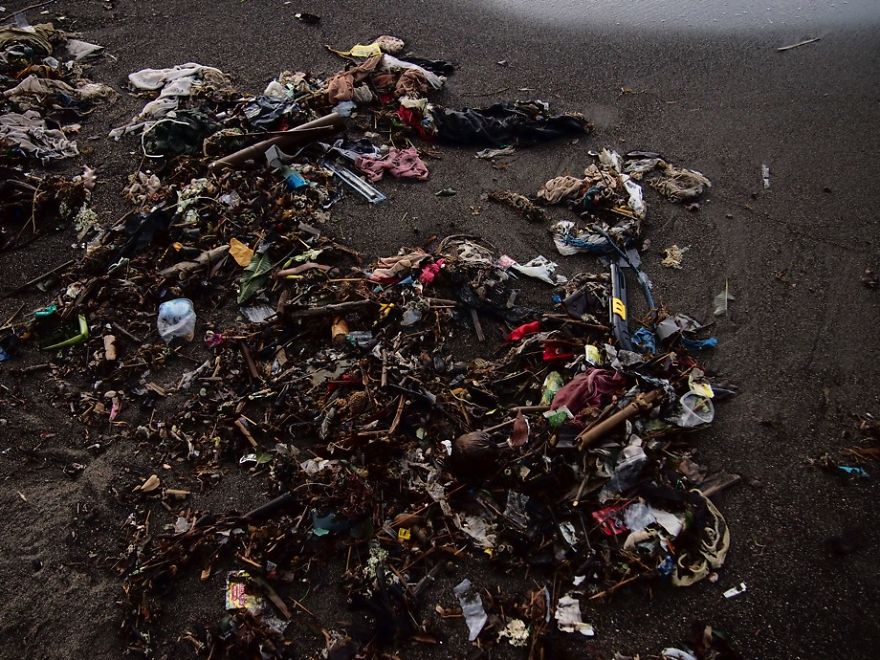 Lovina Beach Plastic Trashed