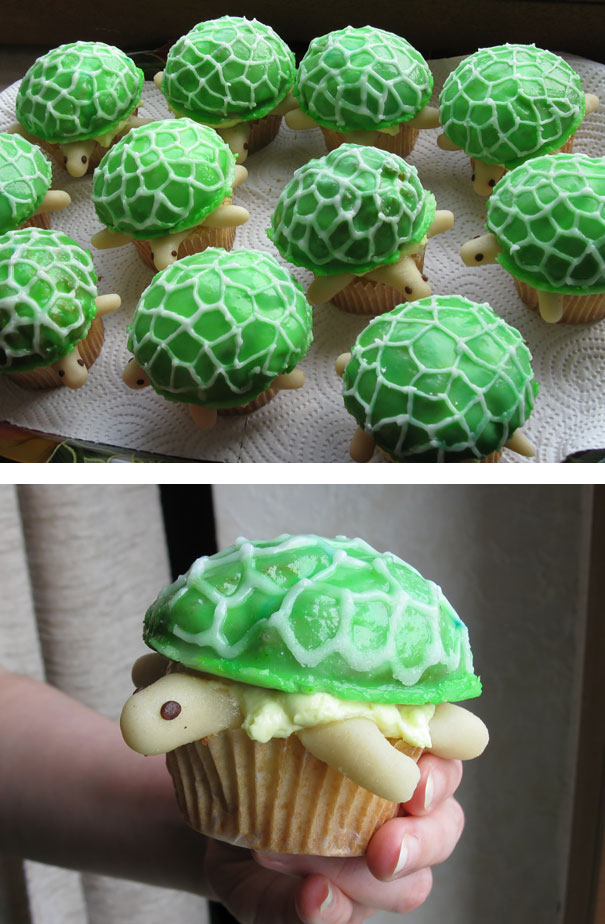 Turtle-shaped Cupcakes