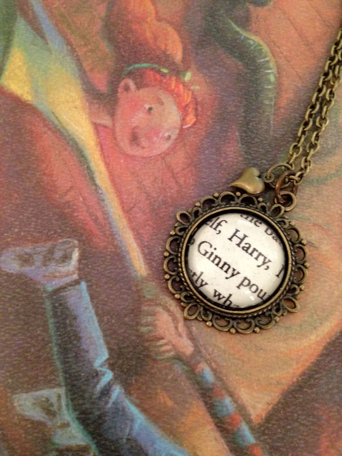 Harry Potter And Ginny Weasley J.k. Rowling Antiqued Bronze Book Page Necklace