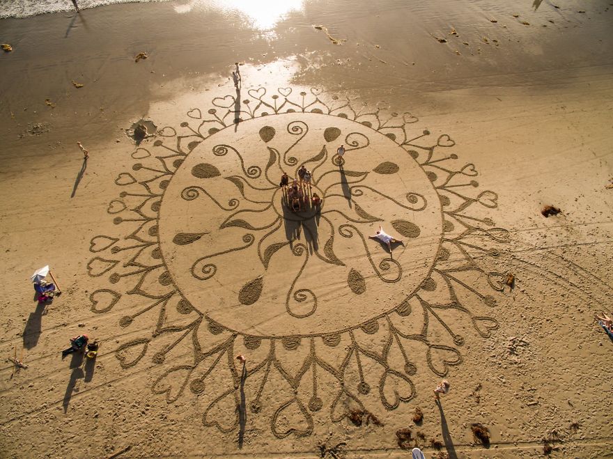 Man Quits His Job After Visiting Burning Man, Spends 10+ Years Drawing In The Sand