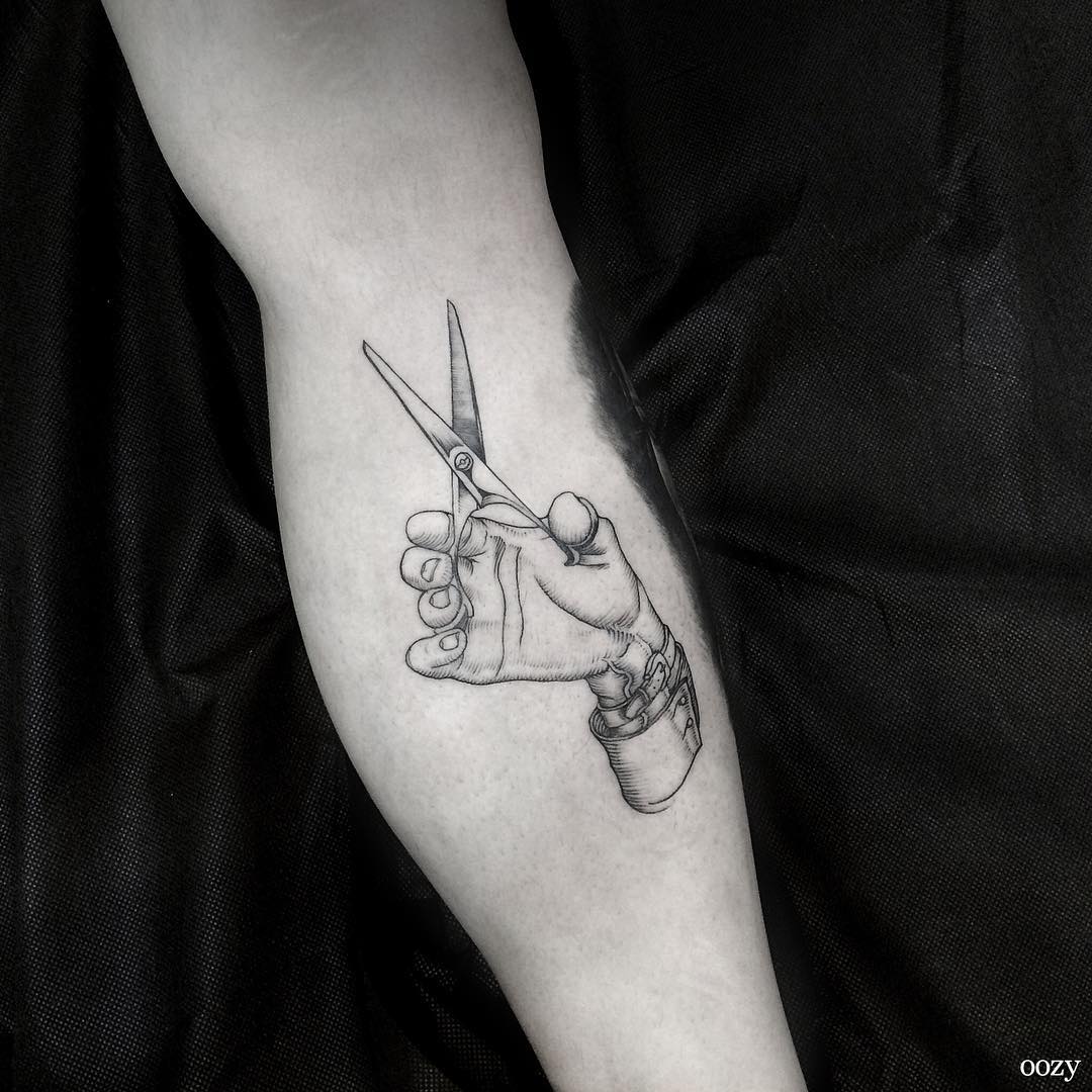 Artist Tattoos Tools Of People's Professions On Their Skin