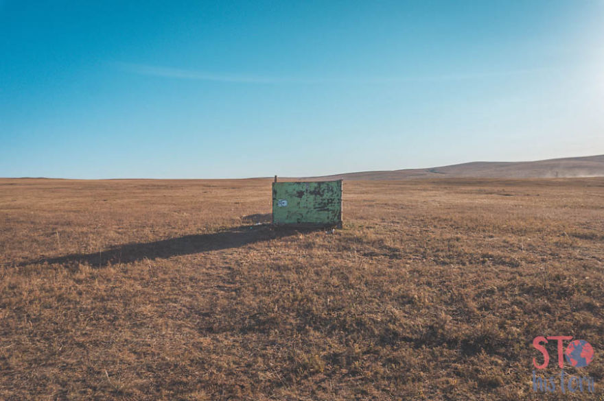 We Decided To See What The Mongolian Nomads' Life Look Like