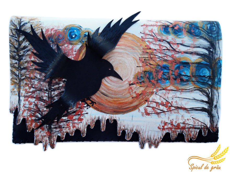 I Use Metallic Paint To Create Steampunk And Gothic Leather Clutches
