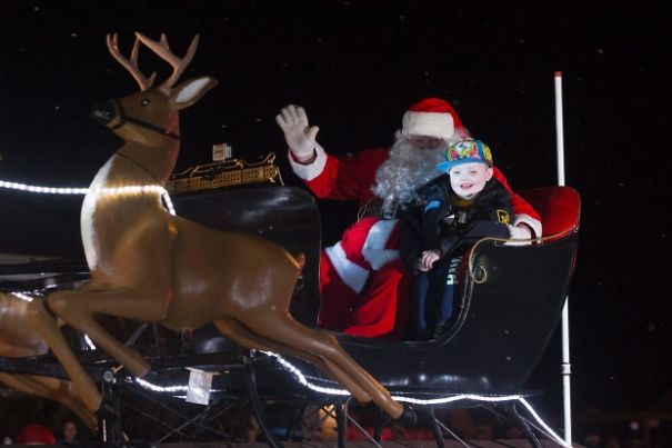 St. George, Ontario Celebrates Christmas Early For 7 Year Old Boy With Terminal Braion Cancer.