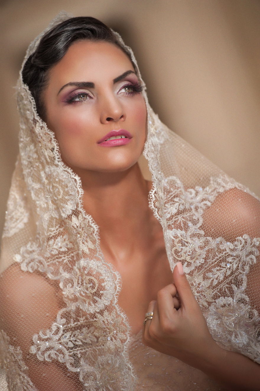 Twelve Beautiful Portraits Of Romanian Brides