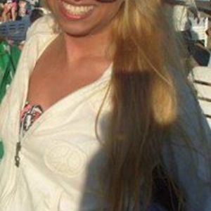 toth_eszter_2 avatar