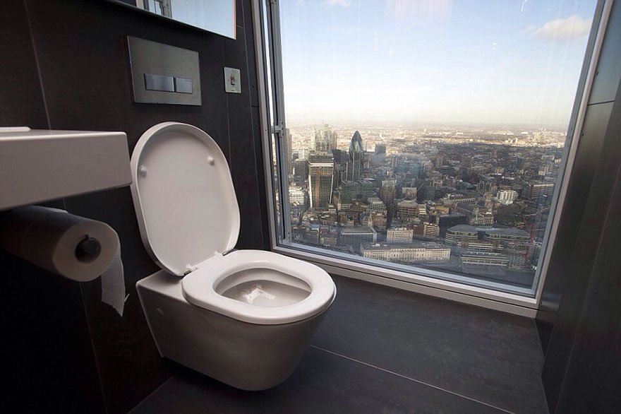 Toilet On The 68th Floor Of The Shard, London