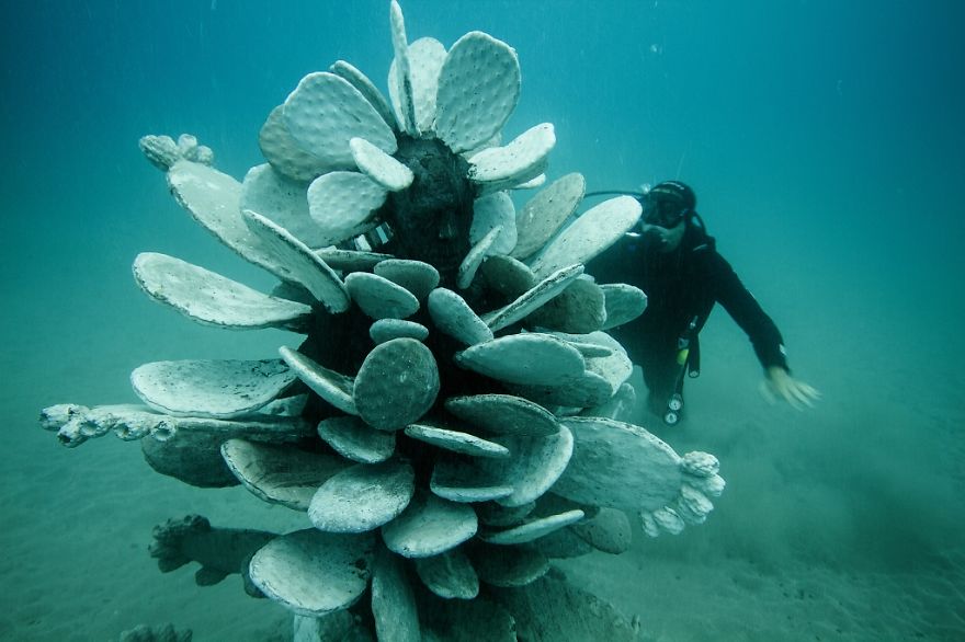 Breathtaking Underwater Museum Turns Ocean Floor Into Art Gallery And Doubles As Artificial Reef