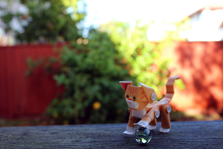 Build A Cat From Paper Pipes - With Moving Joints!
