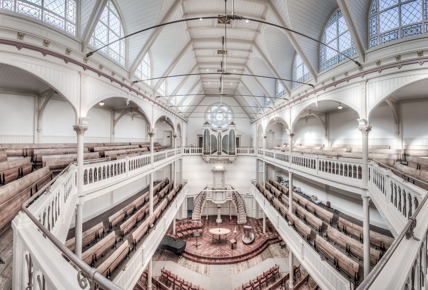 I Photograph Beautiful Interiors Of Amsterdam's Churches