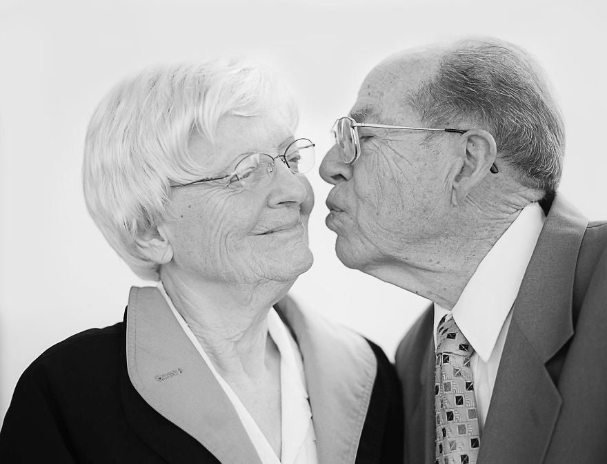 I Documented 609 Years Of Love Stories That Grow Better With Age
