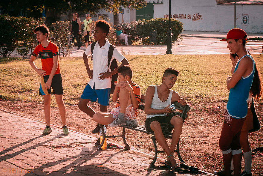I Spent 20 Days In Cuba Documenting The Life Of Local People