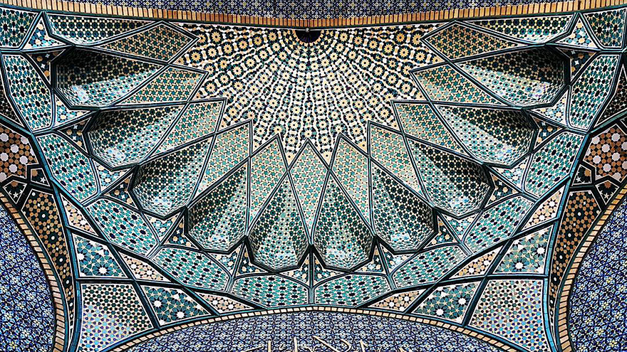 The Hypnotizing Beauty Of Iranian Mosque Ceilings