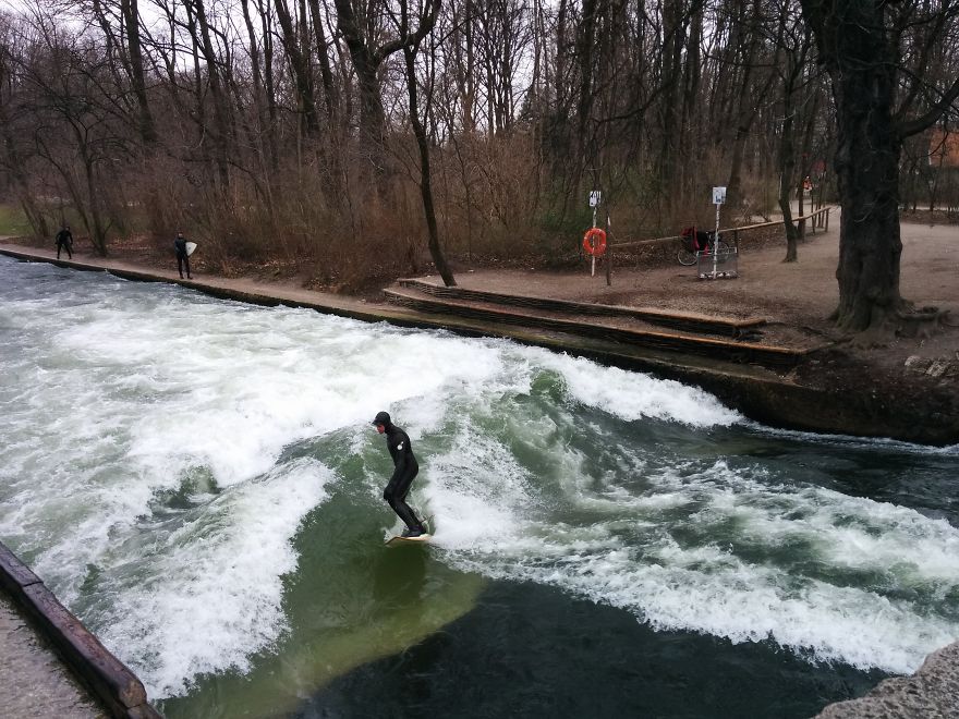 Park Surfing In Munich