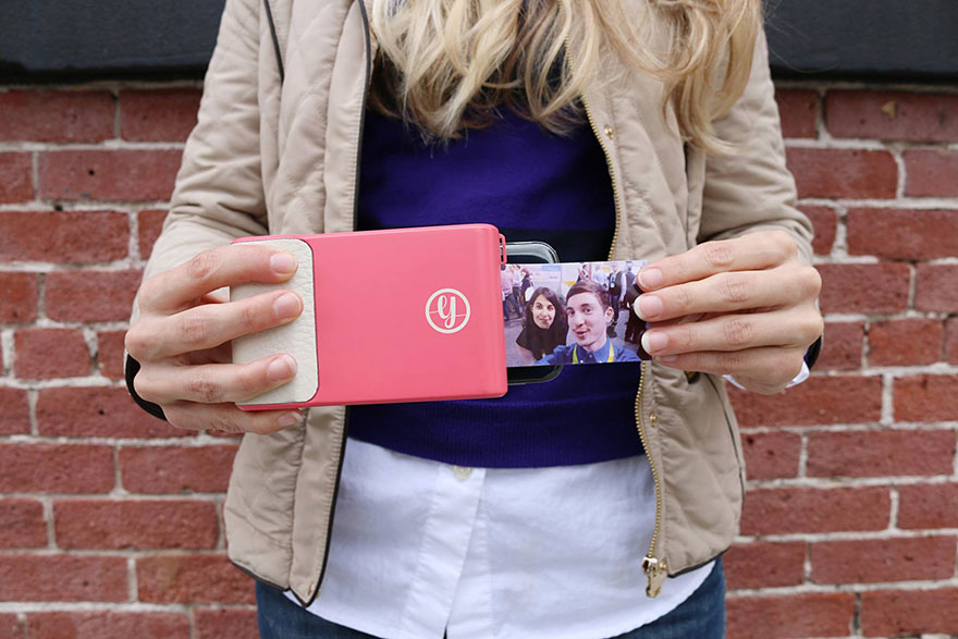 This Phone Case Prints Instant Photos Like A Polaroid