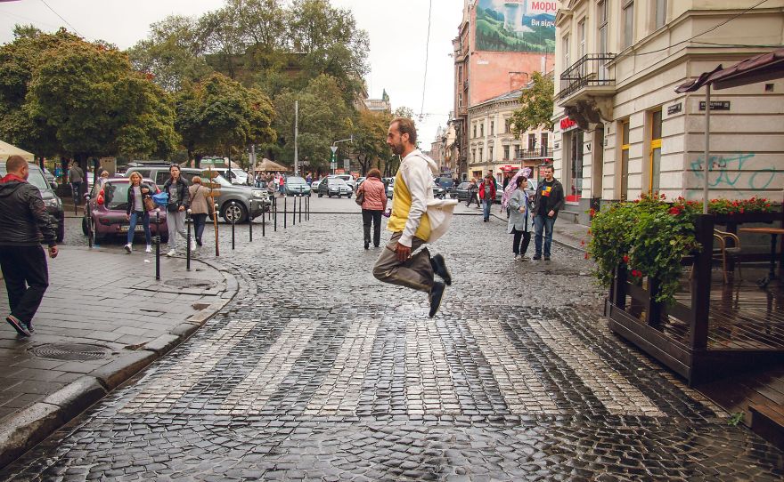 Pontifik Ivanov Decided To Fly Through His City One Rainy Autumn Day