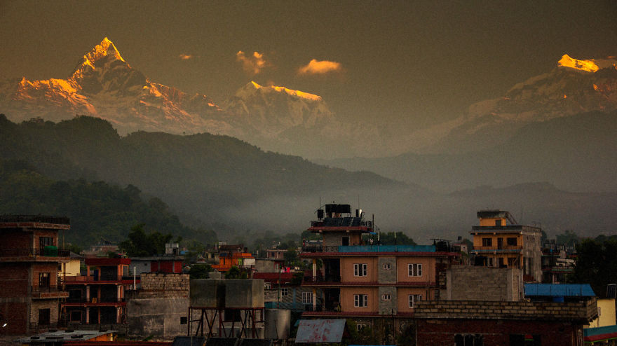 We Traveled To Nepal, The Land Of Perfect Sunsets
