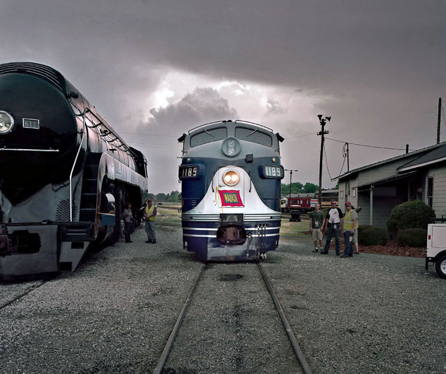 I Am Traveling All Over The United States To Photograph Streamlined Locomotives