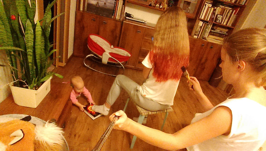 I Documented What It's Like To Be A Mom With A Selfie Stick