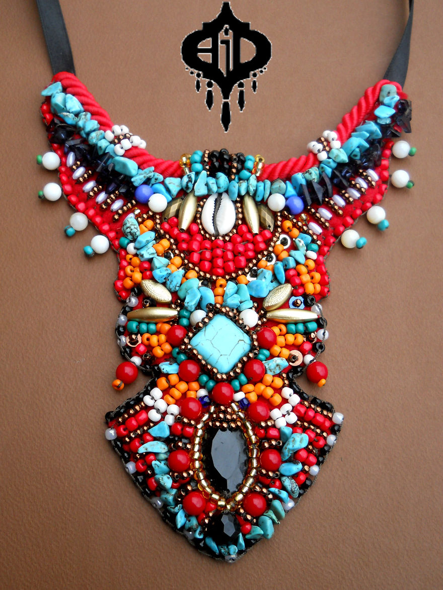 I Make Tribal Neon Graffiti Super Colored Bead Embroidery Art For People To Wear It Happily