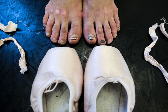 Powerful Backstage Photos Of Ballet Dancers Through Eyes Of Russian Ballerina