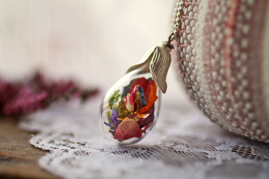 Terrarium Jewelry by Ruby Robin Lets You Take Tiny Bits Of Nature With You