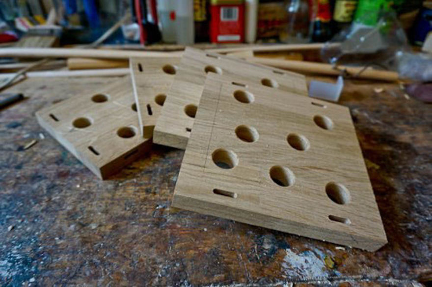 Wood Lamp