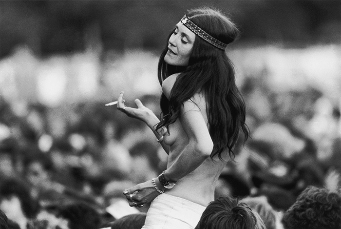 Girls From Woodstock 1969 Show The Origin Of Todays Fashion