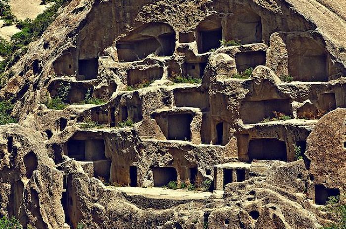 1000 Years Old Houses Carved Out Of Rock: Guyaju Ruins