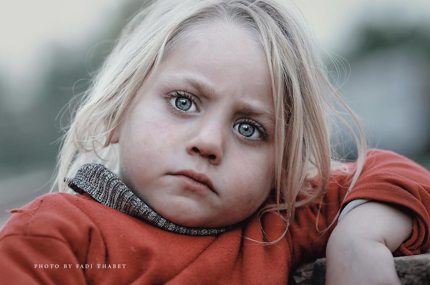 Palestinian Photographer Captured The Colors Of Children's Eyes In Gaza