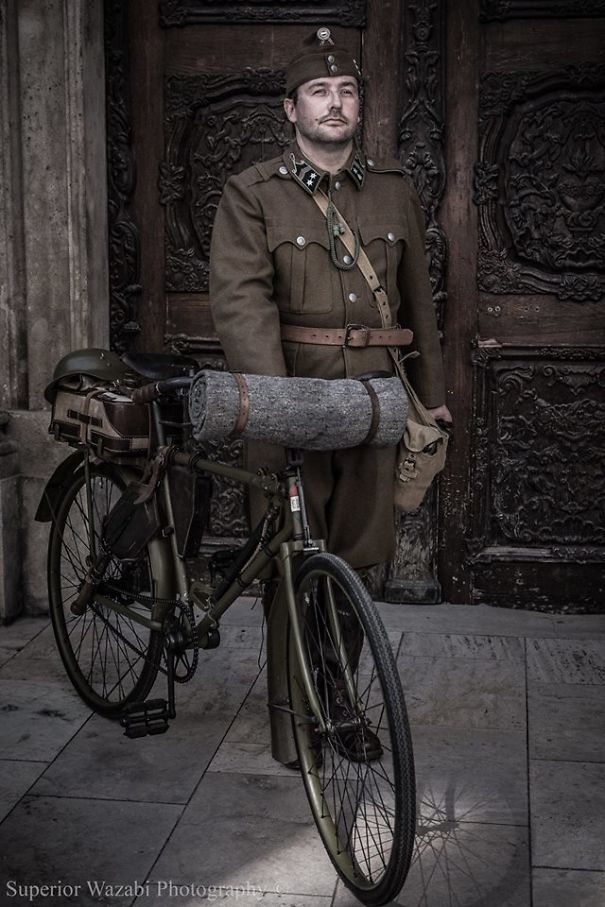 Tweed Run Budapest - Superior Wazabi Photography