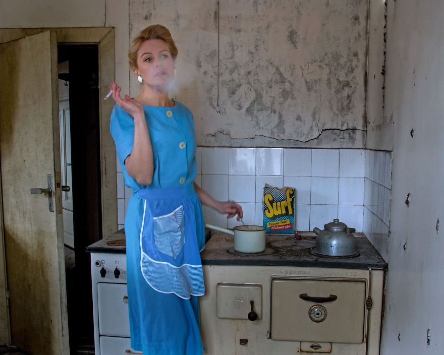 I Created An Alternative 1950's Homemaker