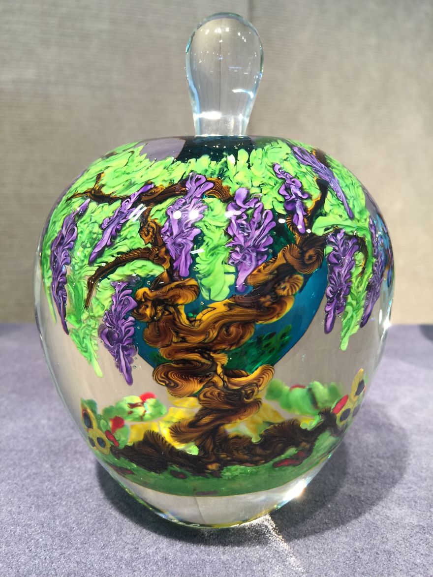 Artist Paints With Glass Rods And Torch Making 3D Pictures In Glass Vessels