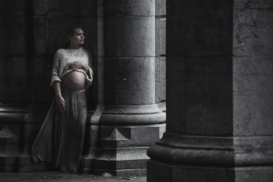 I Took Maternity Photography Out Of The Studio Into Urban Locations