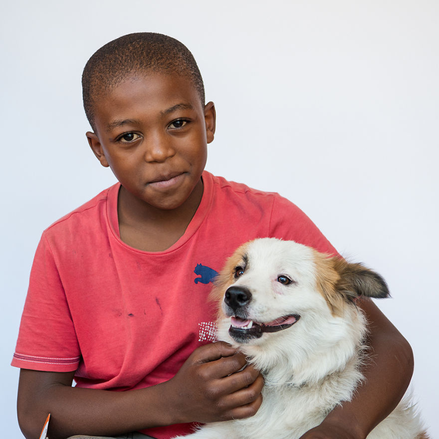 Happy Dogs And Their Owners In Alexandra, Johannesburg Prove You Don't Need Much To Make Your Pet Happy