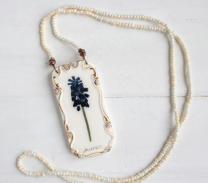 I Create Nature And Nostalgia Inspired Jewelry With Real Pressed Flowers